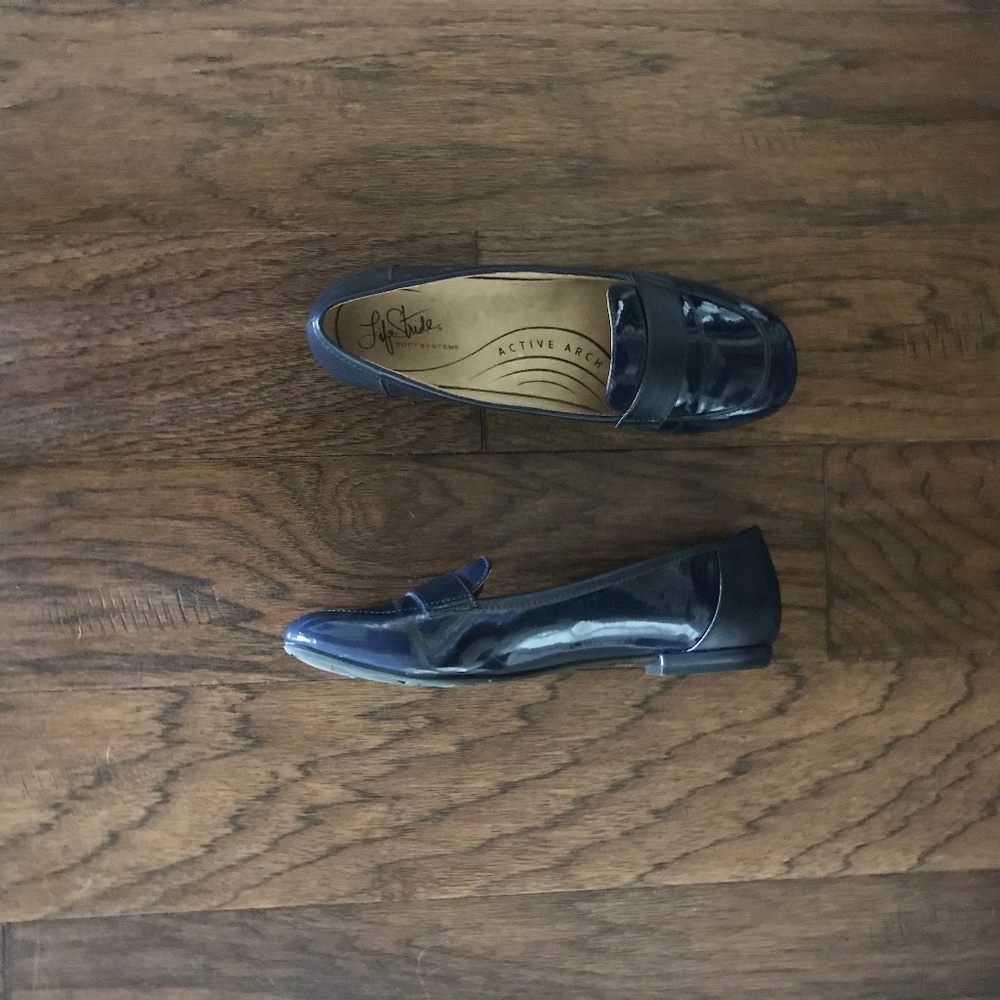Life Stride Flex Support shoes, size 9, navy